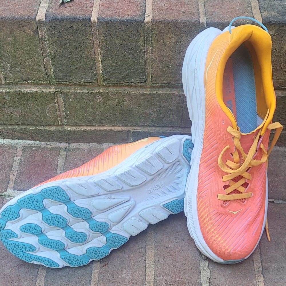 Hoka, Womens running shoes, Size 9 Rincon 3